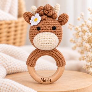 Babyrassel Highland Cow gehäkelt personalisiert – Bild 1